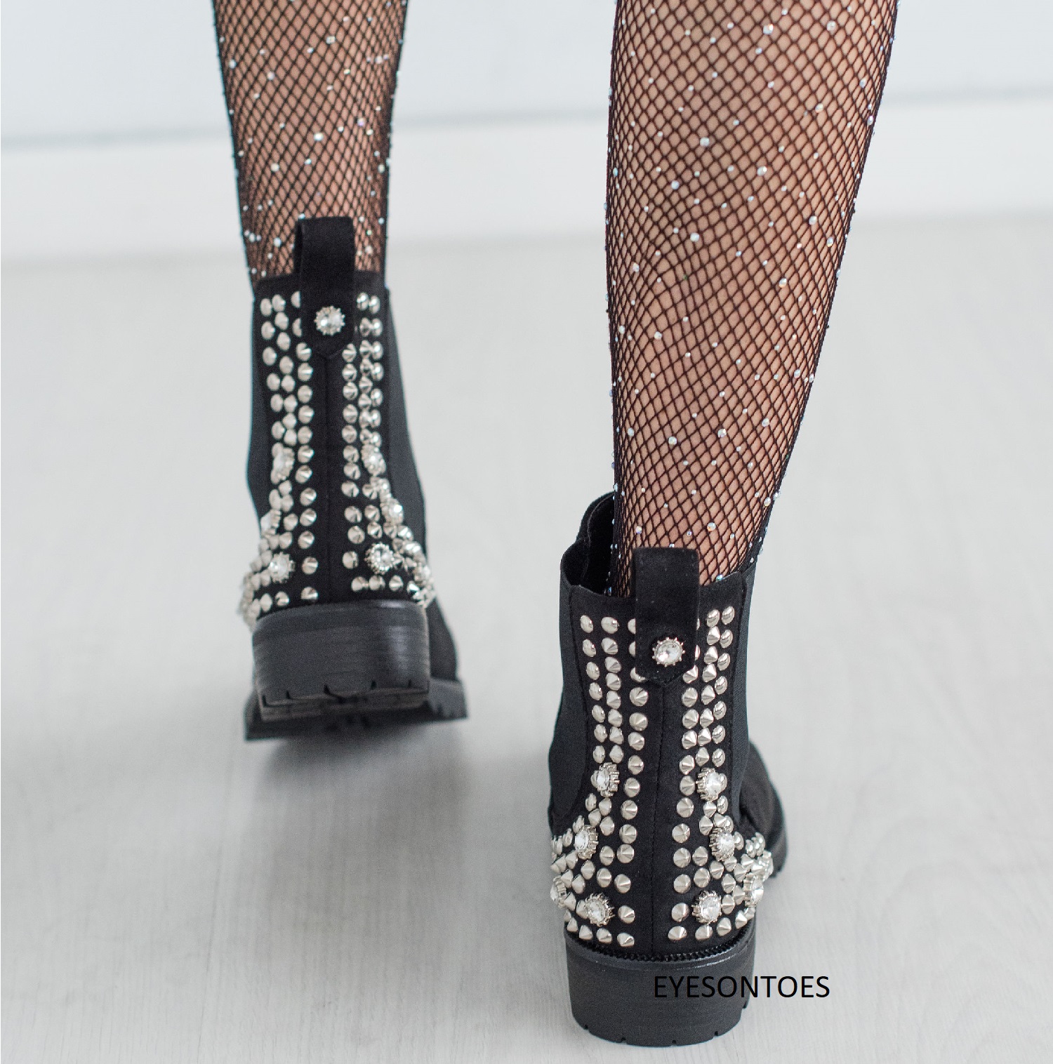 womens boots with studs